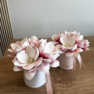 Magnólia virágdoboz - fehér dobozban ( Kicsi ), Otthon & Életmód, Virágdekoráció, Virágok, Virágbox, Virágkötés, MESKA