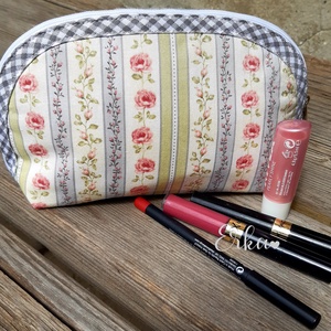 Rózsás neszesszer kreatív alkotócsomag - Meska.hu