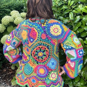 Erka  Kabátmesék:  Színtánc 44/46-os méretre - ruha & divat - női ruha - kardigánok - Meska.hu