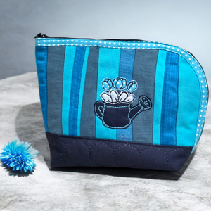 Türkiz tulipános csíkos neszi , Táska & Tok, Neszesszer, Varrás, Hímzés, MESKA