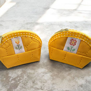 Picurka neszi napsárga, Táska & Tok, Neszesszer, Varrás, Hímzés, MESKA