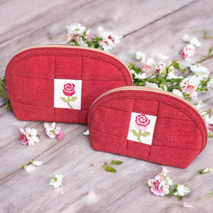 Vintage Rózsa - Rozsdás piros rózsás patchwork neszesszer szett , Táska & Tok, Pénztárca & Más tok, Pénztárca, Női pénztárca, Hímzés, Varrás, MESKA
