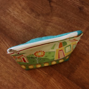 Házikós neszesszer/tolltartó - táska & tok - neszesszer - Meska.hu