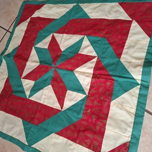 Új, patchwork terítő, asztalközép , Otthon & Életmód, Dekoráció, Asztal és polc dekoráció, Horgolt & Csipketerítő, Patchwork, foltvarrás, MESKA