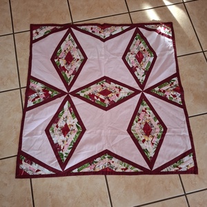 Új, patchwork terítő , Otthon & Életmód, Dekoráció, Asztal és polc dekoráció, Horgolt & Csipketerítő, Patchwork, foltvarrás, MESKA