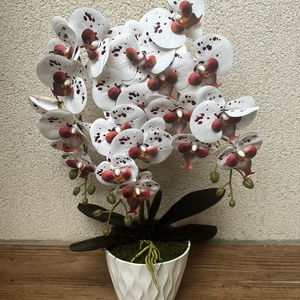Fehér pöttyös mű orchidea virág - Meska.hu