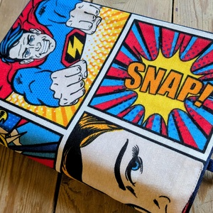 Könyvkabát - képregényes - otthon & életmód - papír, írószer - könyv- és füzetborító - Meska.hu