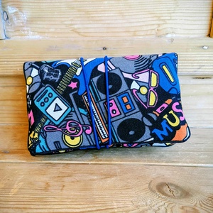 Dohánytasak - zene témában (gitár, magnó, lemezjátszó) - táska & tok - pénztárca & más tok - dohánytasak & szütyő - Meska.hu