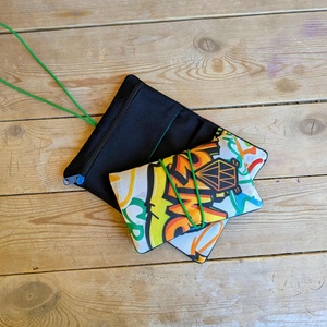 Dohánytasak - graffity mintás - táska & tok - pénztárca & más tok - dohánytasak & szütyő - Meska.hu