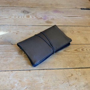 Dohánytasak - barna, belül kékkel kombinálva - Meska.hu