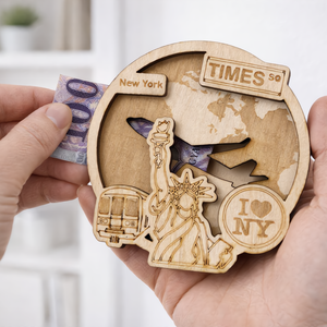 New York - Utazás tematikájú fa pénzajándék átadó - Pauze Money Gift, Otthon & Életmód, Papír, írószer, Ajándékozás kellékei, Pénzátadó doboz, Famegmunkálás, Gravírozás, pirográfia, MESKA