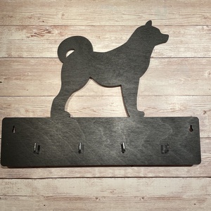 Akita inu fali kulcstartó, 4 db akasztóval - névre szóló felirattal is kérhető!, Otthon & Életmód, Dekoráció, Fali és függő dekoráció, Fali kulcstartó, Famegmunkálás, Festett tárgyak, MESKA