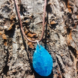 Apatit medál, Apatit nyaklánc, Kék apatit, Ajándék, Saját csiszolású kék apatit medál kenderszálon,  - ékszer - nyaklánc - medál - Meska.hu