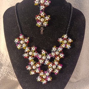 170, Ékszer, Nyaklánc, Gyöngyös nyaklánc, Gyöngyfűzés, gyöngyhímzés, MESKA