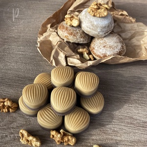 Walnut Kisses - illatviasz - karácsony - karácsonyi lakásdekoráció - karácsonyi illatgyertya, mécses - Meska.hu