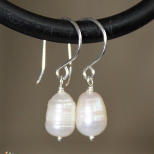 Fehér édesvizi gyöngy fülbevaló -  - Meska.hu