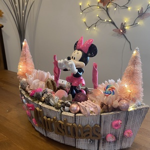  Disney Minnie karácsonyi  asztal disz  - karácsony - karácsonyi lakásdekoráció - ünnepi asztaldekoráció - Meska.hu