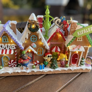  Grincs karácsonyi  asztal disz Kifalva  - karácsony - karácsonyi lakásdekoráció - karácsonyi ajtódíszek - Meska.hu