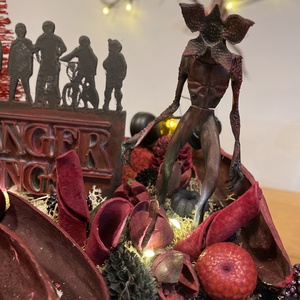 Stranger Things  asztal disz , Karácsony, Adventi díszek, Adventi asztaldísz, Mindenmás, MESKA