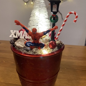 Karácsonyi Pókember  asztal disz  - karácsony - karácsonyi lakásdekoráció - ünnepi asztaldekoráció - Meska.hu