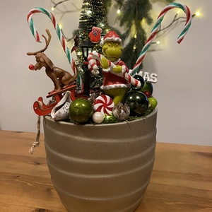 Grincs Karácsonyi  asztal disz  - karácsony - karácsonyi lakásdekoráció - ünnepi asztaldekoráció - Meska.hu