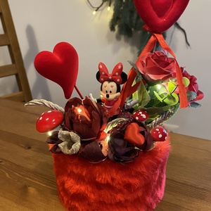Disney Minnie Valentin  asztal disz  - otthon & életmód - virágdekoráció - virágdíszek - asztali virágdísz - Meska.hu
