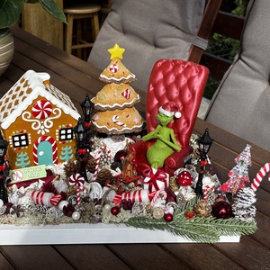 Grincs karácsonyi advent asztal disz  - karácsony - karácsonyi lakásdekoráció - karácsonyi ajtódíszek - Meska.hu
