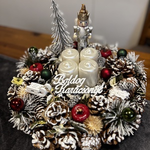 Diótörő karácsonyi    asztal dísz  - karácsony - adventi díszek - adventi asztaldísz - Meska.hu