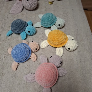 Horgolt plüss kis teknős - játék & sport - plüssállat & játékfigura - teknős - Meska.hu