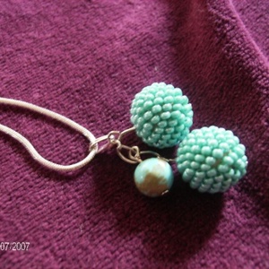 Fürtös bogyós nyaklánc - Meska.hu