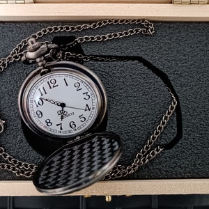 Mentős Zsebóra ajándék fa dobozban egyedi kézműves - ékszer - karóra és ékszeróra - zsebóra - Meska.hu