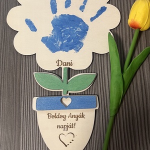 Kézlenyomat Anyák napjára  - otthon & életmód - dekoráció - asztal és polc dekoráció - gravírozott táblák - Meska.hu