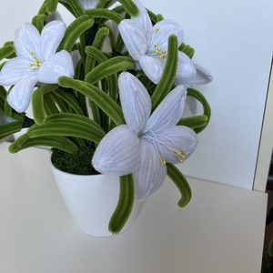Prémium liliom virágkompozíció cserépben � elegáns lakásdekor / ajándék különleges alkalmakra - otthon & életmód - virágdekoráció - virágdíszek - virágdísz kaspóban - Meska.hu