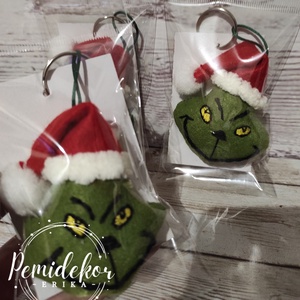 Grincs kulcstartó  - Meska.hu