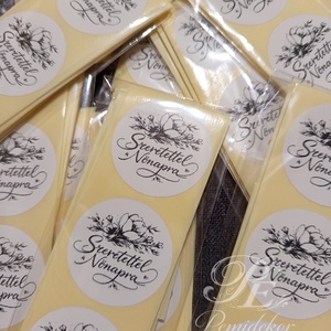 Boldog Nőnapot matrica  - kellékek & szerszámok - dekorációs kellékek - matricaív - Meska.hu