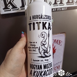 750 ml. Rozsdamentes kulacs  - Meska.hu