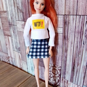 Barbie felső kockás szoknyával - játék & sport - baba & babaház - babaruha, babakellék - Meska.hu