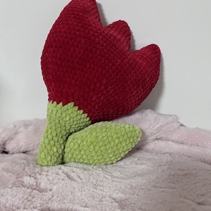 Horgolt tulipán amigurumi plüss- TuliPárna - játék & sport - plüssállat & játékfigura - más figura - Meska.hu
