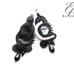 SF188 Fekete-fehér sujtás fülbevaló - ékszer - fülbevaló - lógó fülbevaló - Meska.hu