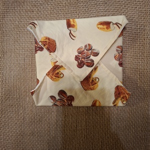 Pékáru mintás újraszalvéta, Táska & Tok, Uzsonna- & Ebéd tartó, Szendvics csomagoló, Varrás, MESKA