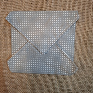 Szürke akapon fehér pöttyös újraszalvéta, Táska & Tok, Uzsonna- & Ebéd tartó, Szendvics csomagoló, Varrás, MESKA