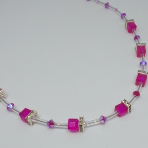 Pink nyaklánc, pink kocka nyaklánc, cube nyaklánc, swarovski nyaklánc - Meska.hu