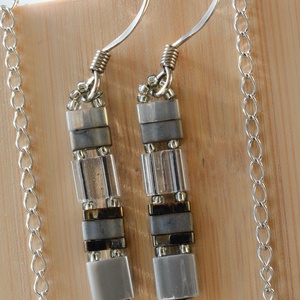 PiciPixel fülbevaló  Szürke tónusok, Ékszer, Fülbevaló, Lógó fülbevaló, Ékszerkészítés, MESKA