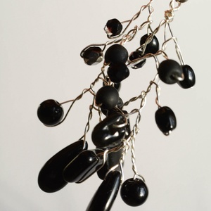 Fülbevaló Pillefürt - Fekete - nikkelmentes - ékszer - fülbevaló - lógó fülbevaló - Meska.hu