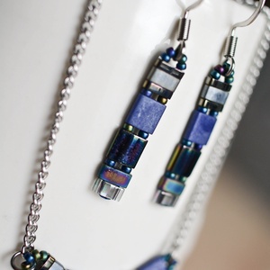 PiciPixel nyaklánc sötétkék  minimalista geometrikus ékszer (41 cm) - ékszer - nyaklánc - medál nélküli nyaklánc - Meska.hu