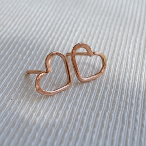 Bronz fülbevaló - szív, beszúrós - ékszer - fülbevaló - fülékszer - Meska.hu