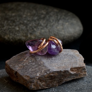 Bronz fülbevaló - ametiszt, beszúrós, Ékszer, Fülbevaló, Pötty fülbevaló, Fémmegmunkálás, Ékszerkészítés, MESKA