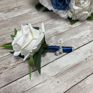 Örök menyasszonyi csokor vőlegény kitűzővel - kék-fehér - esküvő - menyasszonyi- és dobócsokor - Meska.hu