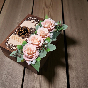 Prémium szülőköszöntő virágbox - esküvő - emlék & ajándék - szülőköszöntő ajándék - Meska.hu Prémium szülőköszöntő virágbox - esküvő - emlék & ajándék - szülőköszöntő ajándék - Meska.hu