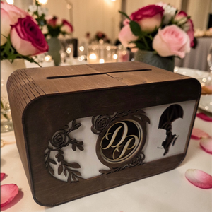 Prémium nászajándék gyűjtő doboz, esküvői pénzgyűjtő doboz, monogramokkal, Esküvő, Dekoráció, Helyszíni dekor, Famegmunkálás, Festett tárgyak, MESKA